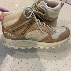 Merrell Tan and Cream Wildwood Waterproof Boots